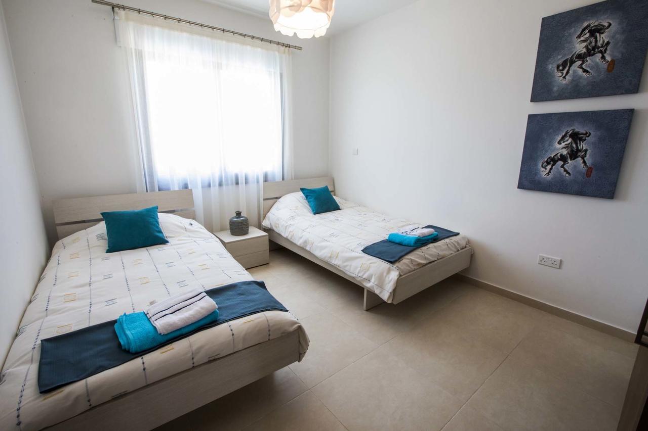 Olivia villa 63 Paphos Exteriör bild